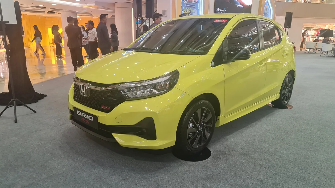 Mobil Brio: Satya dan RS Bermesin Sama, Ini yang Benar-benar Berbeda