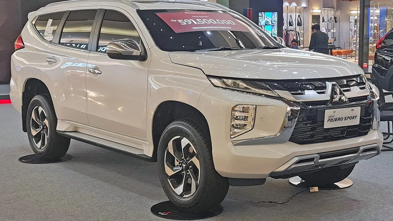 Mobil Pajero: Enam Varian Pajero Sport, Dua Mesin, dan Cara Memilihnya